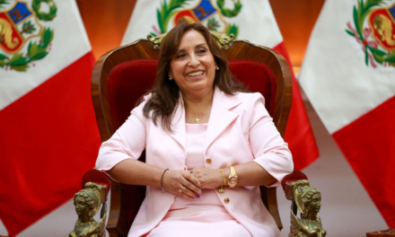 Dina Boluarte: Su gestión se diferencia de los que ofrecen ‘salsas esperanzas’ o ‘venden humo’